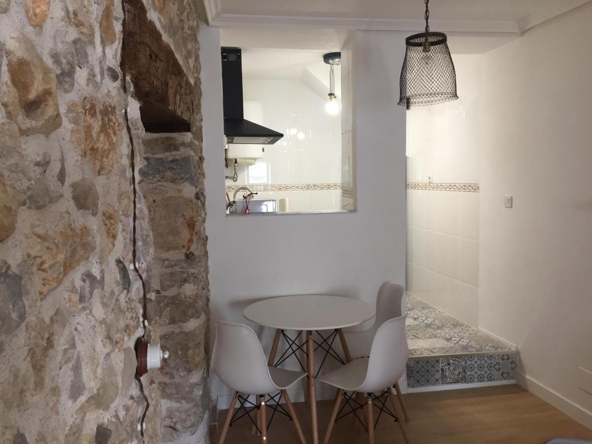 Alojamiento De Piedra Con Encanto Burgo Exterior foto